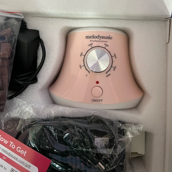 BRAND NEW melodysusie Drill set,LED UV LAMP,and nail accessories - Picture 10 of 12